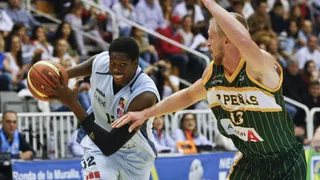 Mamadou Samb seguirá defendiendo la camiseta del Breogán