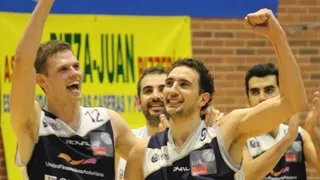 Adecco Plata (J17): Oviedo, más líder; Will Hanley MVP pero el héroe fue Víctor Pérez