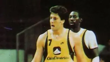 A propósito del “truco” de Campazzo: Carmelo Cabrera y su magia 30 años antes