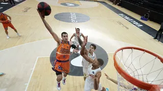 El Real Madrid pagará la cláusula de Alberto Abalde a Valencia Basket