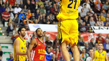 Iberostar Tenerife gana el primer asalto del duelo español en Murcia (66-71)