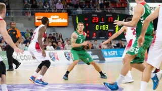 El Laboral Kutxa vence al Emporio Armani y encarrila su pase al TOP-16 (94-82)