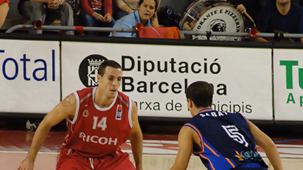 Óscar González vuelve al CAI