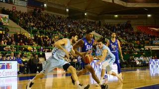 Ourense se lleva el derbi gallego ante Breogán; Prat y Oviedo no fallan