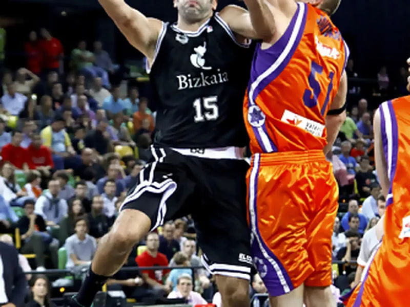 Solobasket <i>One on One</i> Playoff ACB 2011 (II): Power Electronics Valencia <i>vs</i> Bizkaia Bilbao Basket