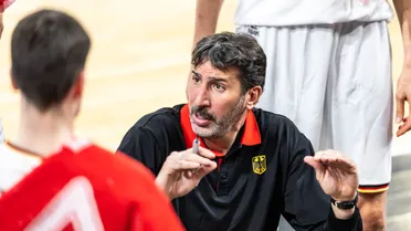 Alex Mumbrú sobre las generaciones de oro de Alemania y España: “No podemos comparar…”