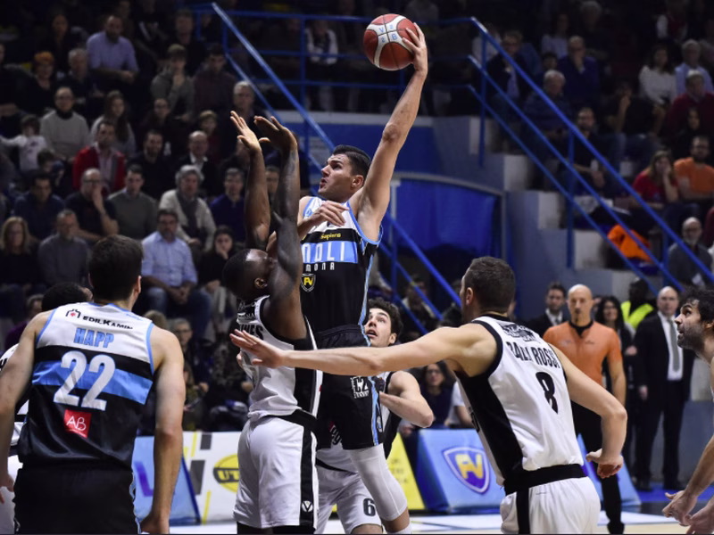 LEGA SERIE A: Primera derrota del Virtus Bologna ante Cremona