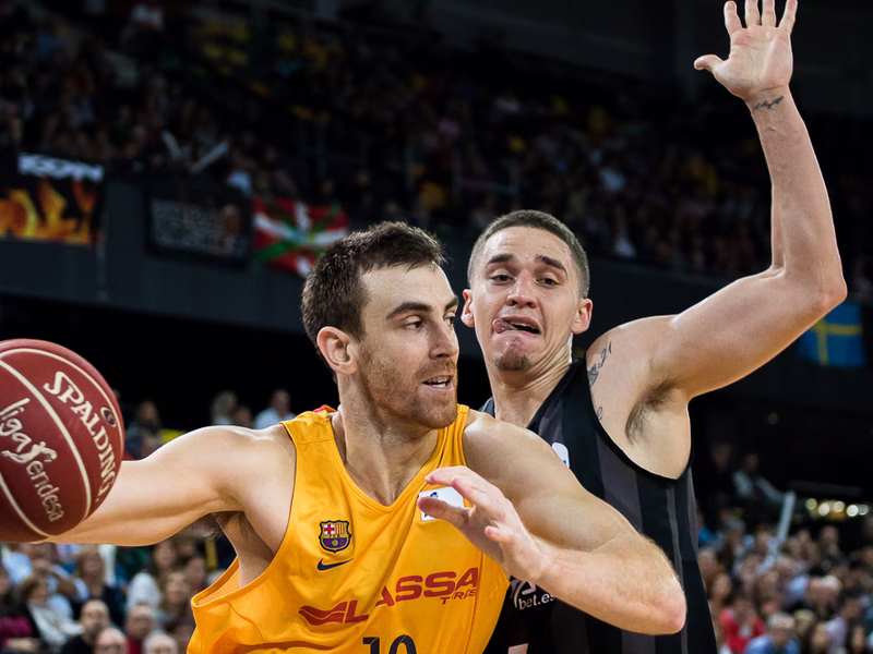 Víctor Claver, cinco meses de baja y adiós al Eurobasket 2017