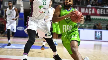 Unicaja tropieza en Turquía en su debut en el Top16 de la Eurocup (84-82)