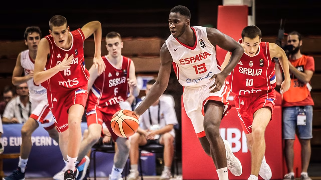 Usman Garuba lidera la lista de preseleccionados para el Europeo U18