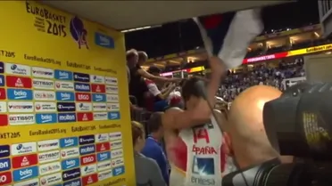 Nikola Mirotic destroza una bandera serbia. ¿Un error con consecuencias? VÍDEO