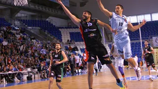 Breogán se deja el ascenso en Palma. Prat desciende. ¡51 de valoración de Guillén!