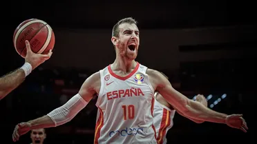 Una defensa sublime devuelve la ilusión a España ante Serbia (81-69)