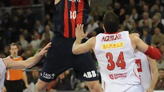 Lampe y Teletovic se alían para darle la victoria al Caja Laboral ante el CAI (75-65)