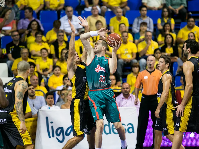 Dominion Bilbao Basket baraja fichar: Slokar, en cartera y se preguntó por Hernangómez
