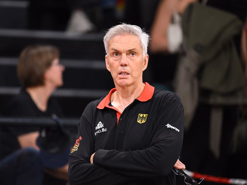 ASVEL tenía nuevo entrenador… ¡pero una Federación lo bloquea!