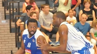 Eddie Cage regresa a Planasa Navarra para ocupar el hueco de Volkus