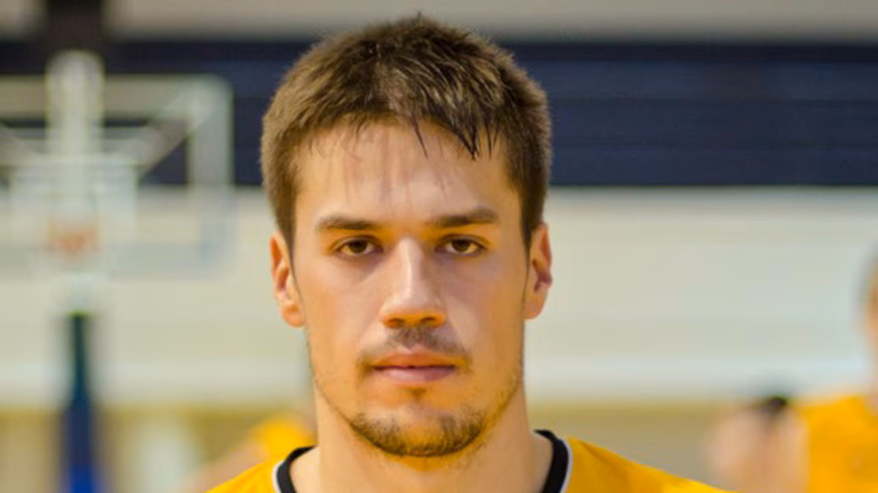 Josip, hijo del mítico Goran Sobin, muy cerca de Manresa (Así juega)
