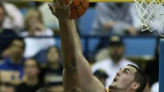 Ser pívot en Minnesota: ¿una profesión de riesgo?