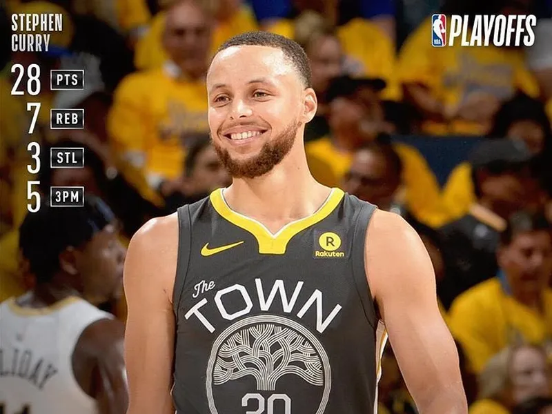 Noches de Playoffs (XVIII): LeBron encuentra ayuda y asalta Canadá; Curry vuelve y 2-0