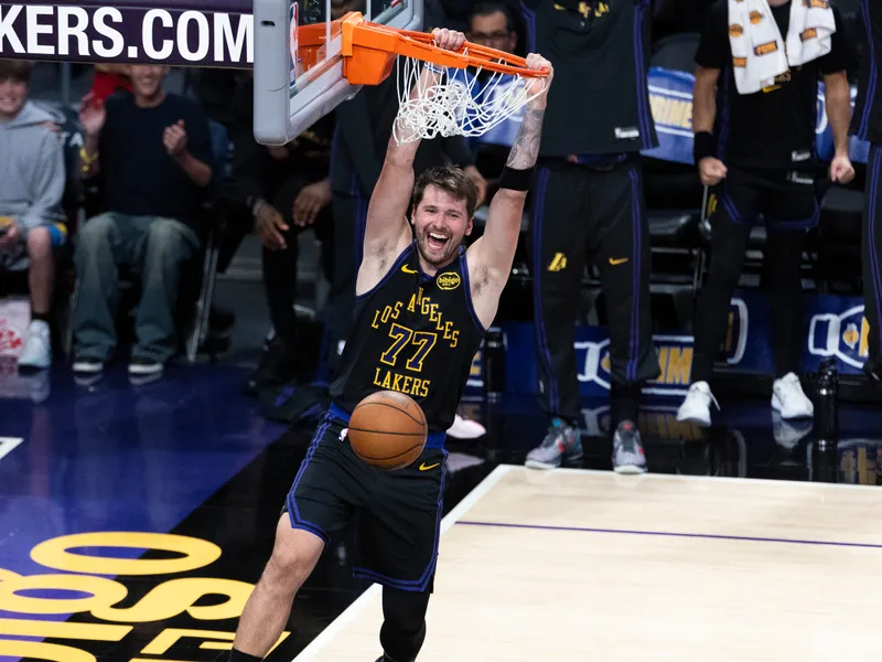 El relevo está aquí: Luka Doncic destroza un récord de Kobe Bryant en una noche mágica