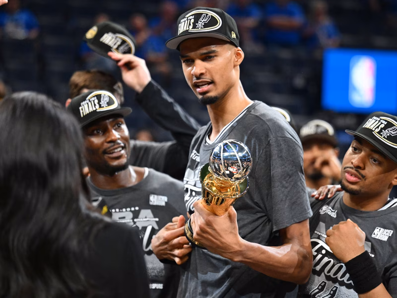 Juventud al poder: los Spurs llegan a las Finals como el segundo equipo más joven de la historia