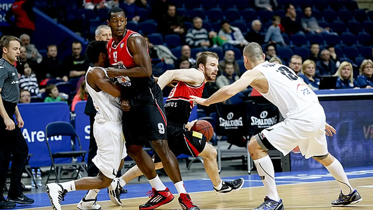 Juan Palacios, garra de MVP para asegurar la plaza de lujo del Lietuvos Rytas