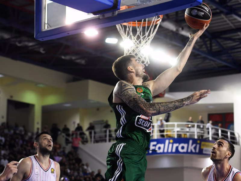 Juancho Hernangómez no evita la humillante derrota del Panathinaikos