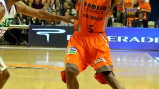 Mercado italiano: Douglas, a Roma y Bulleri, a Treviso