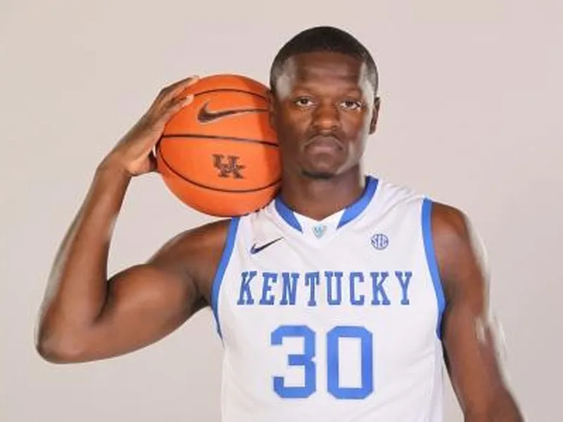 Julius Randle no necesitará operarse y podría condicionar la renovación de Pau Gasol