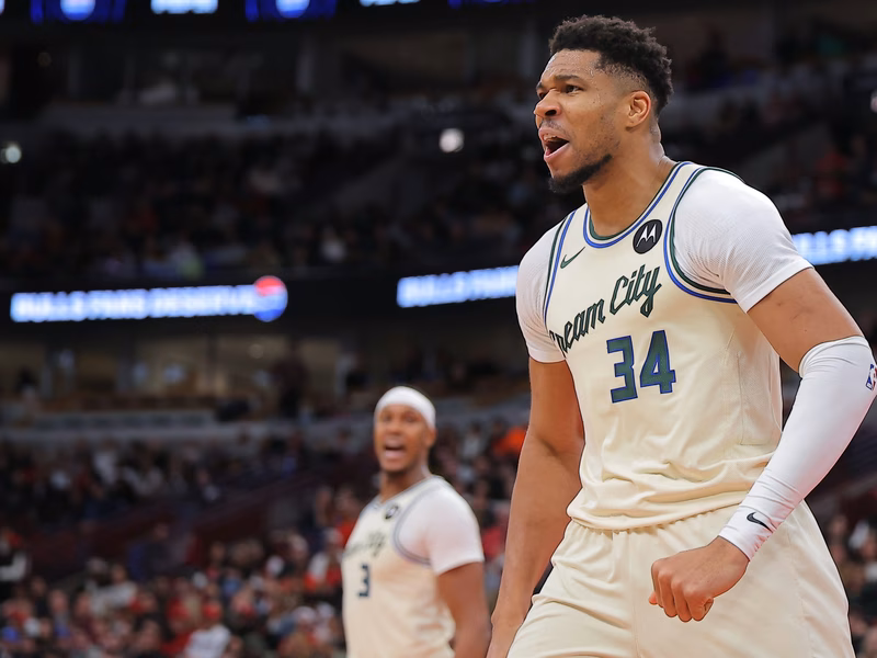 ¿Ruptura total en Milwaukee? El durísimo dardo de Giannis Antetokounmpo que señala directamente a sus compañeros