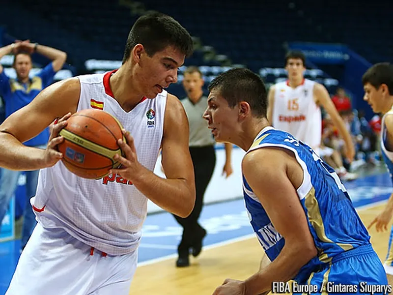 España vence y convence (104-70), Croacia y Serbia no frenan