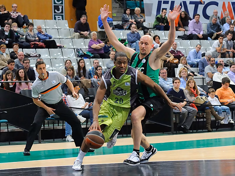 El ACB Jason Robinson jugará la próxima temporada en Argentina: nuevo fichaje de Gimnasia Indalo