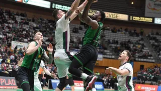 Unicaja se lleva la segunda ronda en el Olímpic