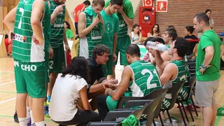 Mikel Garitaonandia seguirá al frente de Zornotza. Marín, llega a Morón