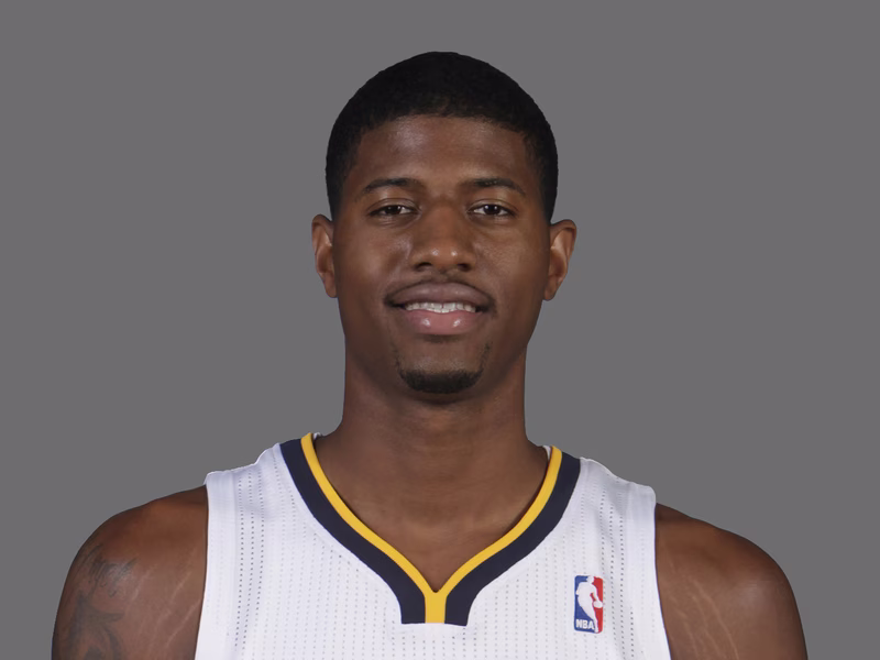 Los Spurs superan a Lakers pese a estar desacertados; Paul George firma un triple-doble
