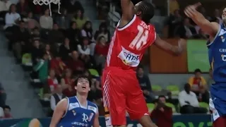 Adrian Joseph cambia Vigo por Santiago