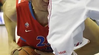 Zoco Europeo: Siena contraataca con DaJuan Summers. Djordjevic ocupará el banquillo de la Benetton. El ex Duke Scheyer, a Maccabi. Nuevos destinos para Ponkrashov, Marjanovic y mucho más