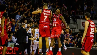 Zaragoza, territorio no apto para gigantes (101-80)