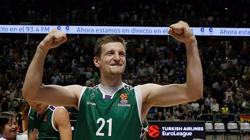 Unicaja rompe su racha negativa en Euroliga superando a Efes