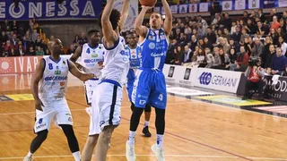 De vuelta por Europa: Bamforth, Harangody, Jelovac y Zoric, en el limbo de sus ligas