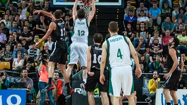 Ondrej Balvin renueva como torre del Baloncesto Sevilla