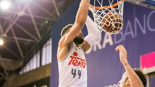 “El Chacho” se divierte y el Real Madrid sigue sonriendo venciendo en Andorra