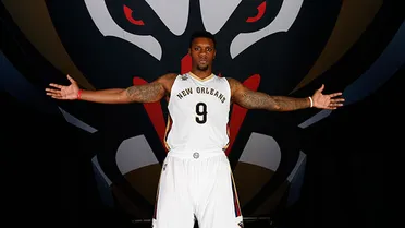 Zoco NBA: Terrence Jones a Milwaukee y oficiales las llegadas de Barnes y Bogut