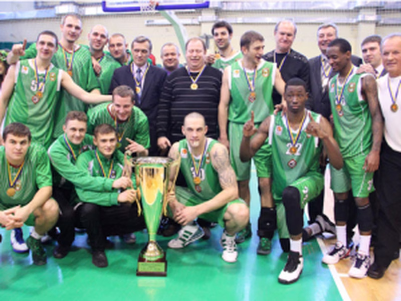 Plaza, ¡casi 8000 votos All Star!; McFadden al rescate del Usti en Mattoni; VEF crece con el ex Cibona Hamilton; Tarvas no falla en LBL; Culpepper da la Copa de Ucrania a Ferro ZNTU; cae Levski