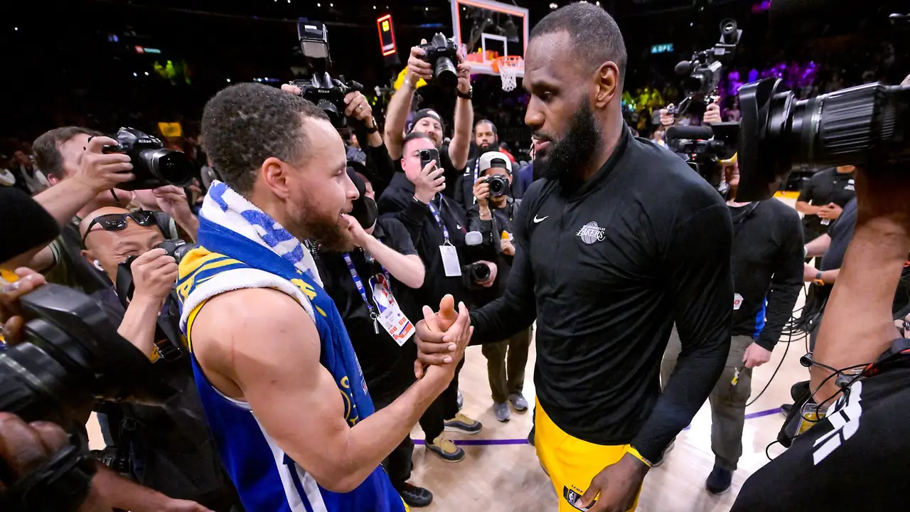 ¡La NBA puede explotar! Los Warriors quieren reunir a Curry, LeBron y una superestrella