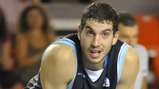 Zoco Adecco Plata: Andrais Thornton, a Plasencia. Mamadou Diarra llega a Oviedo, donde es baja Manu Parada. Adrián Laso tendrá ficha FEB en Óbila