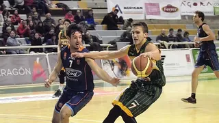 Palencia y Burgos vapulean a Clínicas y Huesca. Coruña, fuerte en Riazor