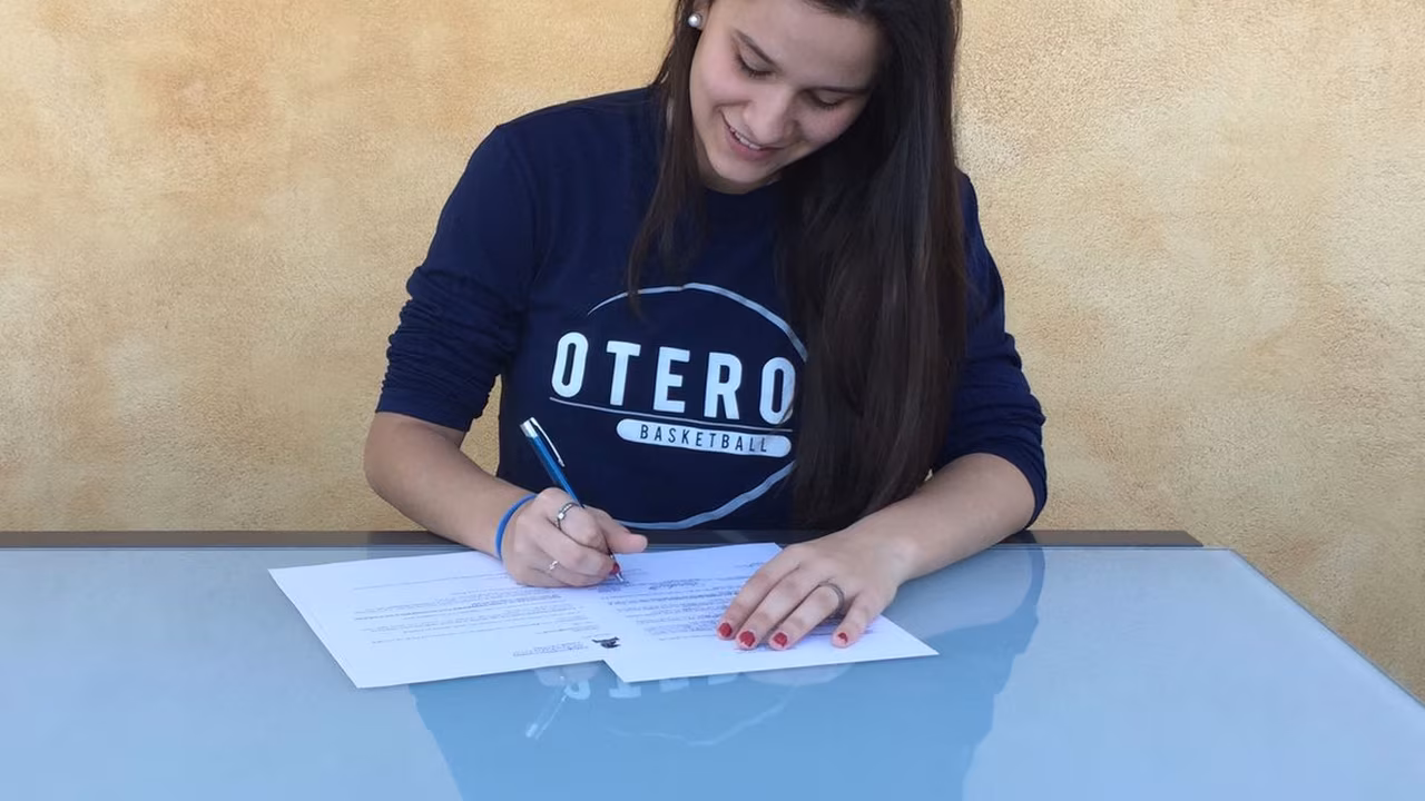 Lucía Serrano dará el salto a Fairleigh Dickinson University