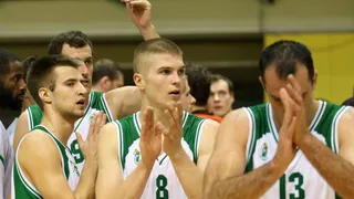 Edo Muric se gusta ante el interés de Valencia; Schilb, fuera de un Estrella Roja líder